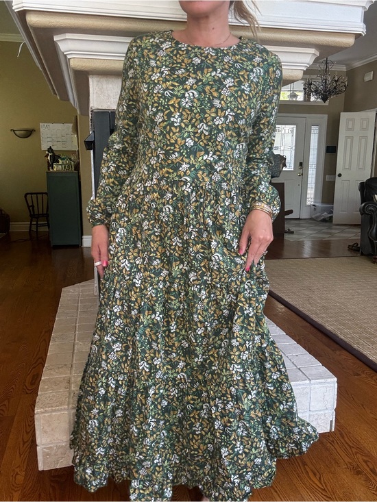Porridge Dresses & Skirts - Floral Green Tiered Maxi Dress